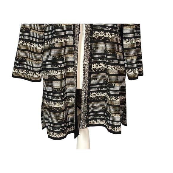 Duster - Picture 5 of 11